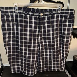 Perry Ellis Black and White Flat Front Shorts for Casual Wear
